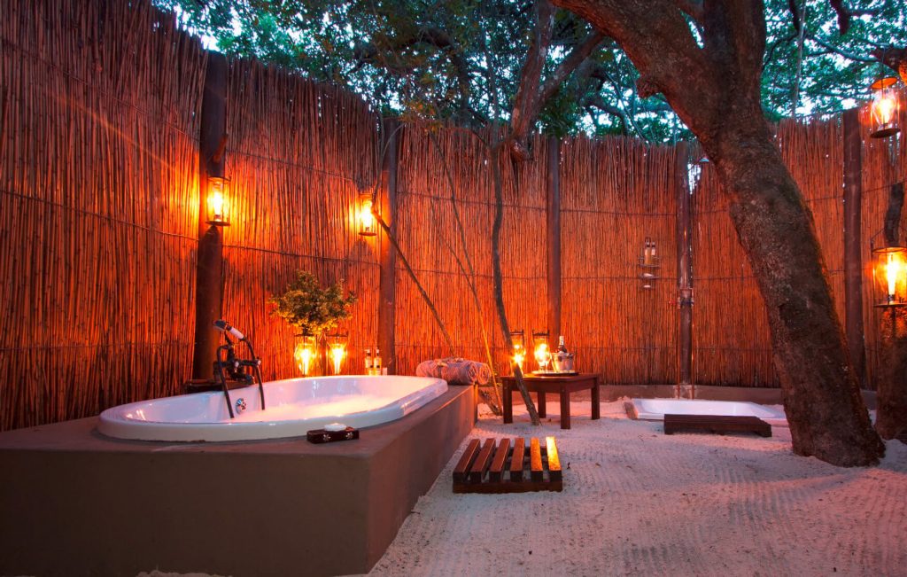 Outdoor bathroom at our South African Safari Lodge Kosi Forest Lodge for holiday specials package.
