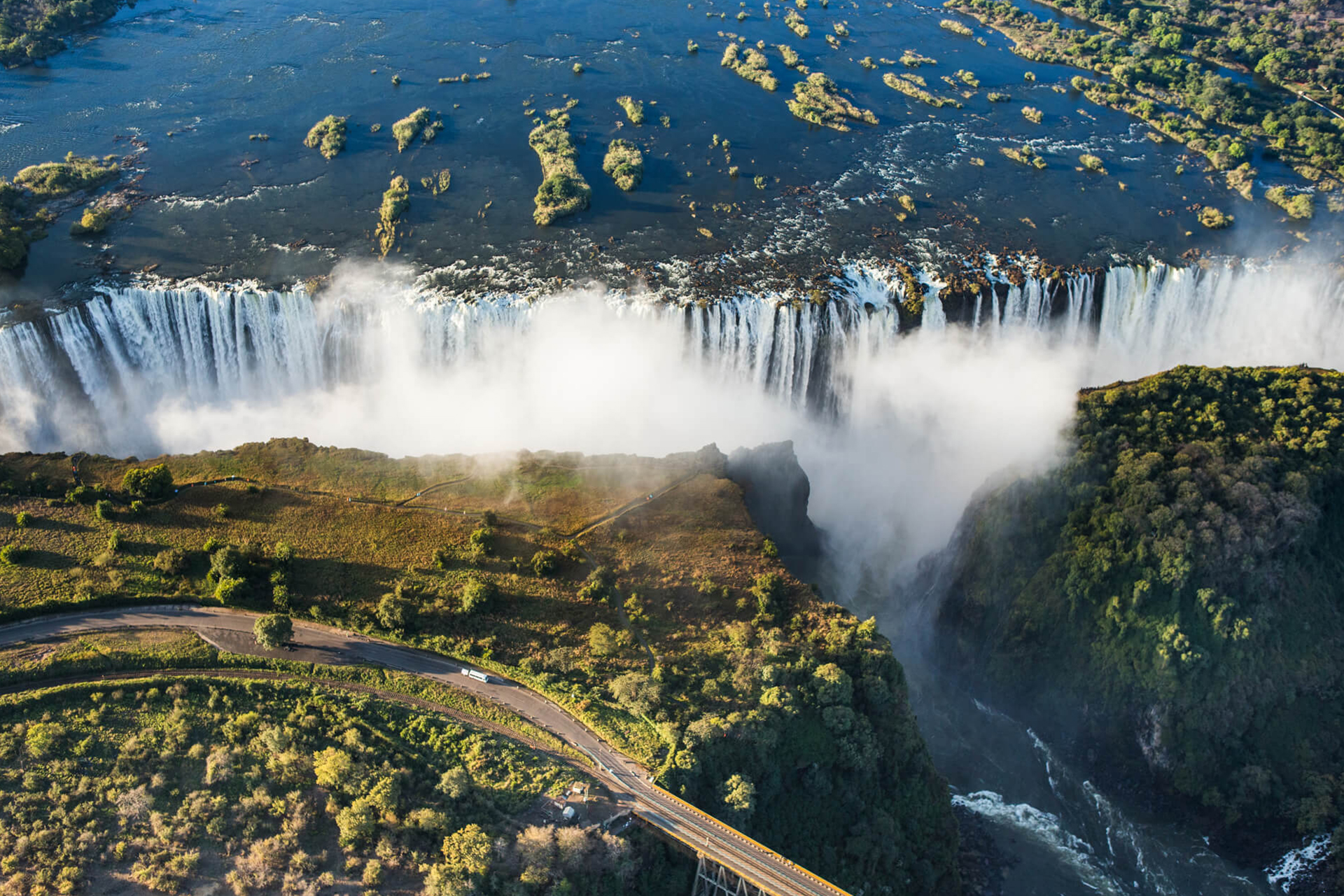 IAL-MAIN_MenuStrip_Victoria-falls