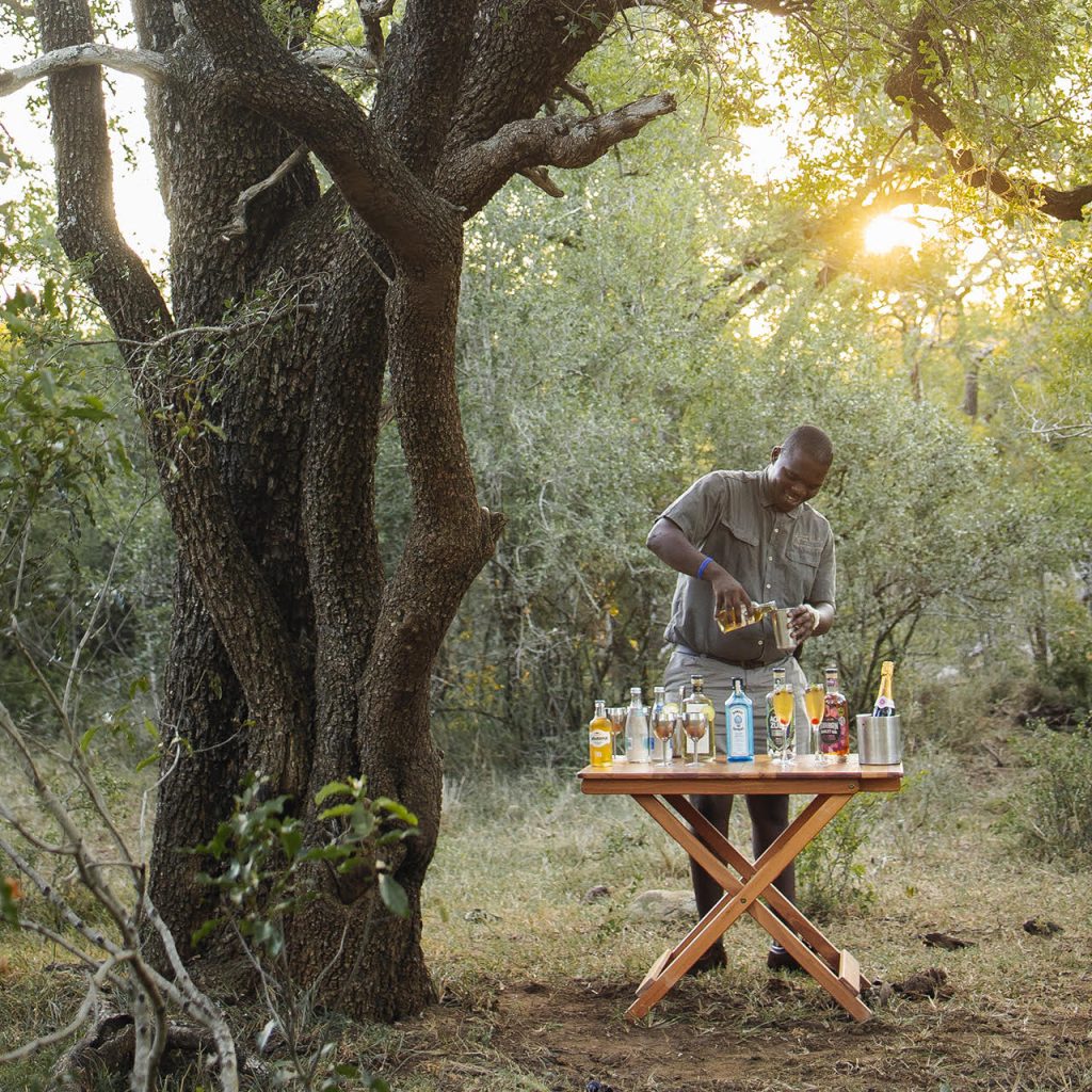 Sundowner at Rhino Ridge Safari Lodge