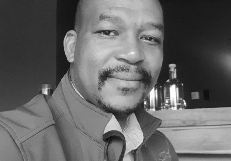 Mandla B&W