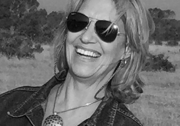 Penni photo BW_SQ