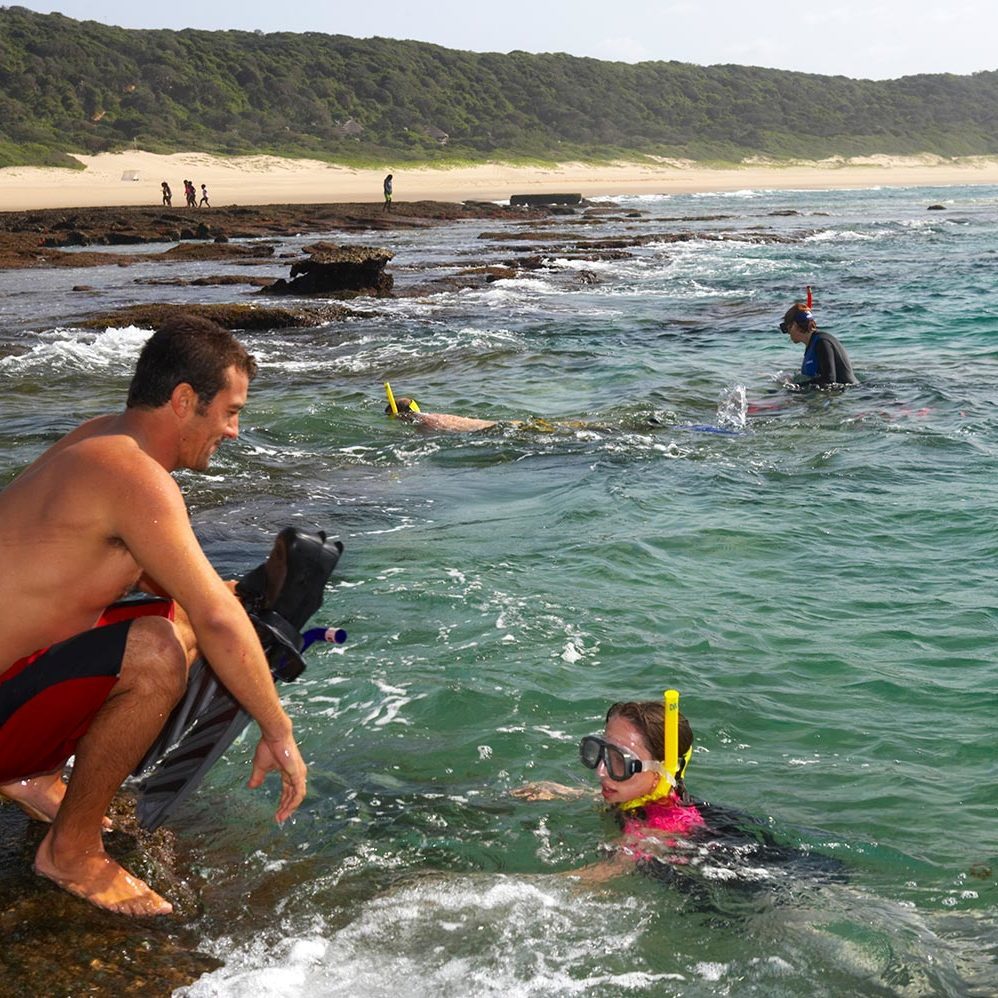 Thonga-Snorkel-Pools-circle Thonga-Snorkel-Pools-circle